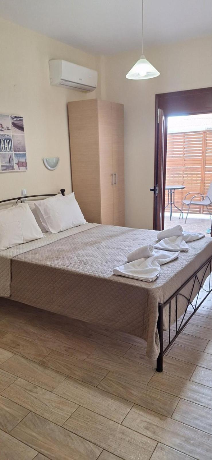 Diolkos 2 Apartment Nea Roda Ruang foto